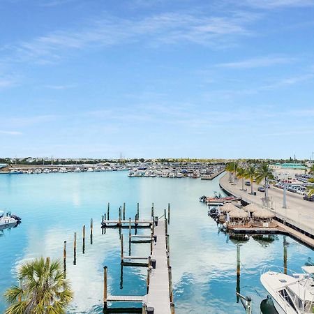 Villa St Kitts - Downtown Waterfront Penthouse Pool Dock Parking Cayo Hueso Exterior foto