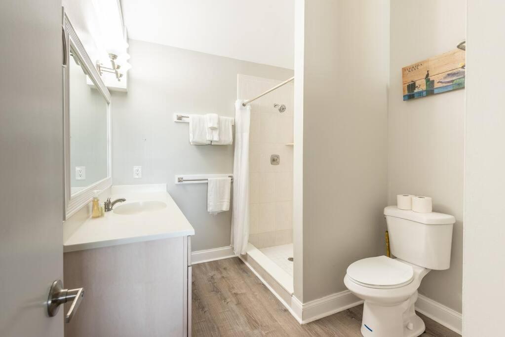 Villa St Kitts - Downtown Waterfront Penthouse Pool Dock Parking Cayo Hueso Exterior foto