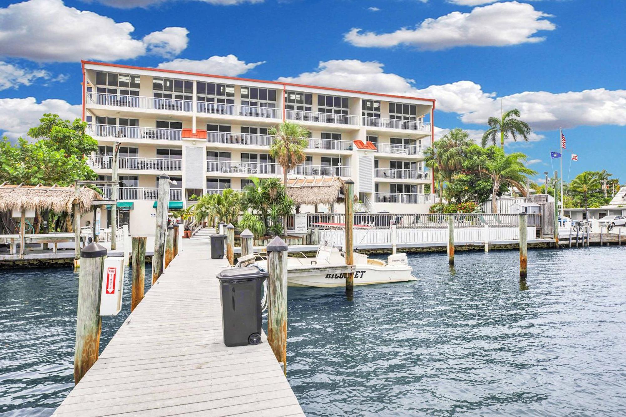 Villa St Kitts - Downtown Waterfront Penthouse Pool Dock Parking Cayo Hueso Exterior foto